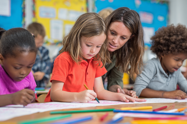 Unit Plan 22 (Grade 1 Math): Compose & Decompose 2D Shapes